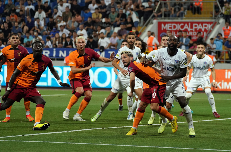 Zeki Uzundurukan’dan Galatasaray’a övgü dolu sözler: Yavaş yavaş ritmini buluyor!