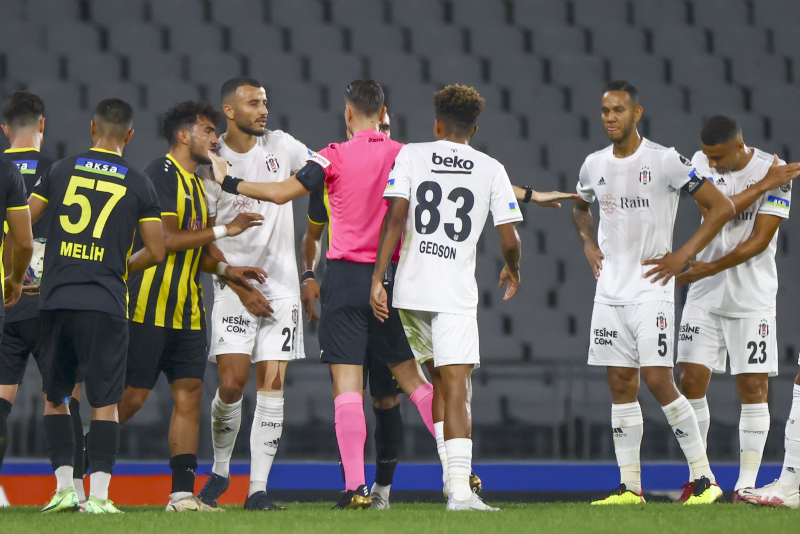 Spor yazarları İstanbulspor - Beşiktaş maçını yorumladı!