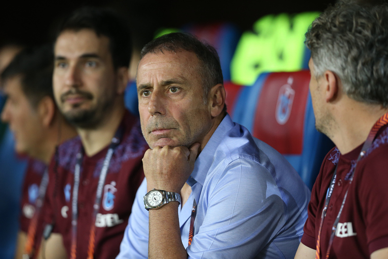TRABZONSPOR HABERLERİ: Abdullah Avcı Kayserispor maçı öncesi oyunculara seslendi! Yakışanı yapın