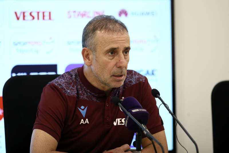 TRABZONSPOR HABERLERİ: Abdullah Avcı Kayserispor maçı öncesi oyunculara seslendi! Yakışanı yapın