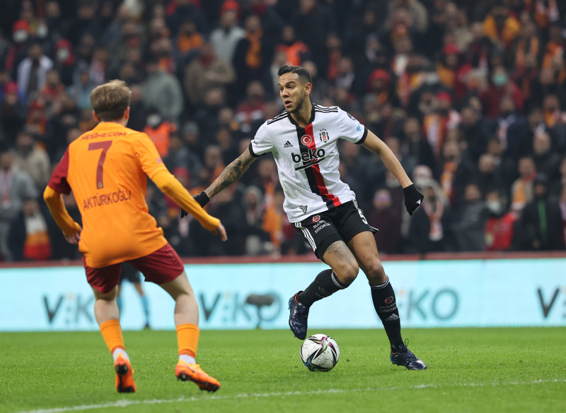 TRANSFER HABERİ: Beşiktaş’ta Josef de Souza’ya sürpriz talip!