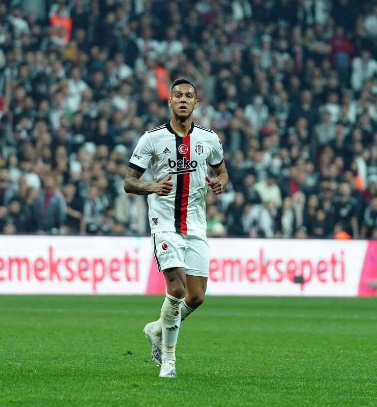 TRANSFER HABERİ: Beşiktaş’ta Josef de Souza’ya sürpriz talip!