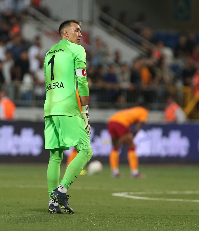 TRANSFER HABERİ: Galatasaray’dan sürpriz kaleci atağı: Lorenzo Montipo!