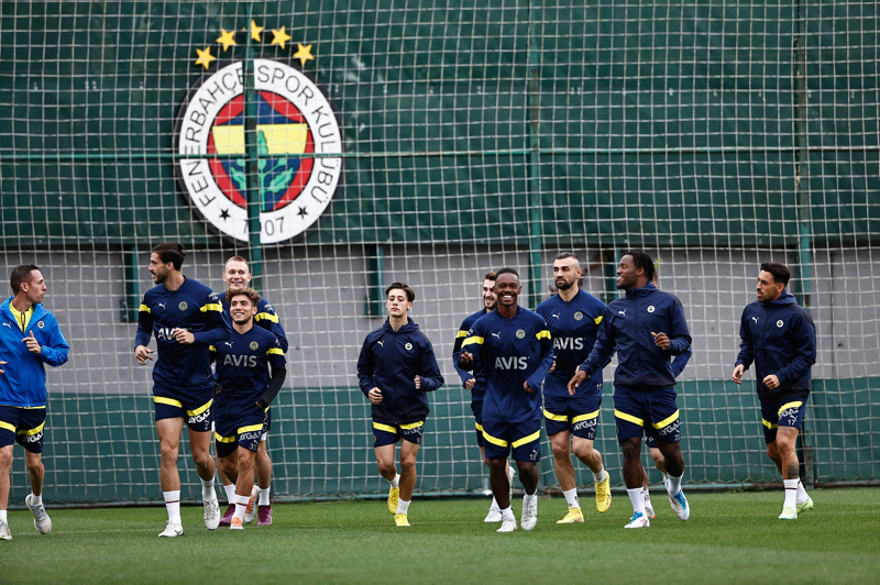 Fenerbahçe’de Avrupa’da yarım kalan hikaye tamamlanacak mı? Dikkat çeken detay...