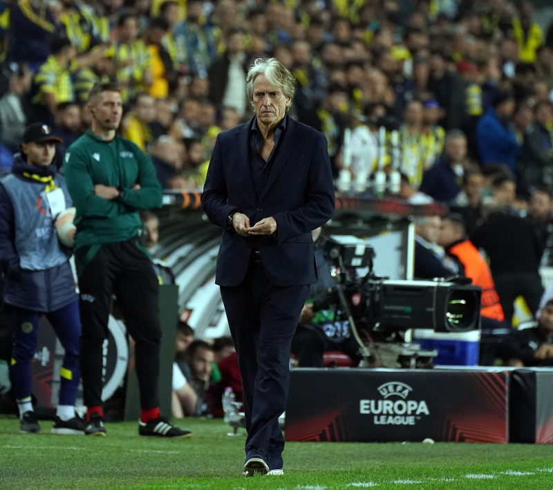 Dünya basınından Fenerbahçe - AEK Larnaca maçı sonrası Jorge Jesus’a övgü!