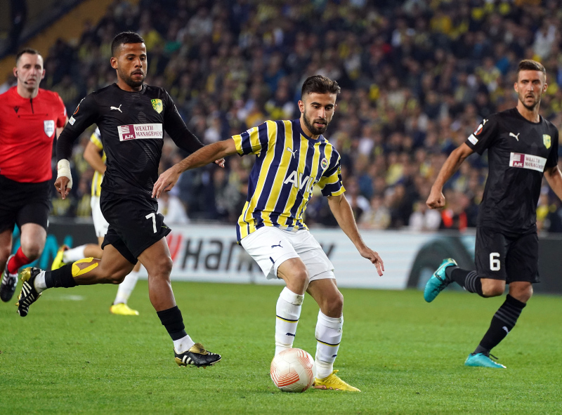 Spor yazarları Fenerbahçe-AEK Larnaca maçını yorumladı!