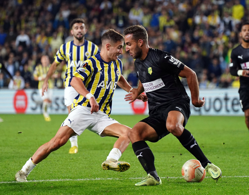 Spor yazarları Fenerbahçe-AEK Larnaca maçını yorumladı!