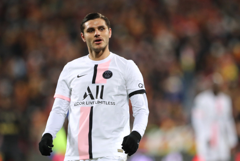 Mauro Icardi’nin eşi Wanda Nara’dan olay itiraf! VIP salonda etkilemeye çalıştı