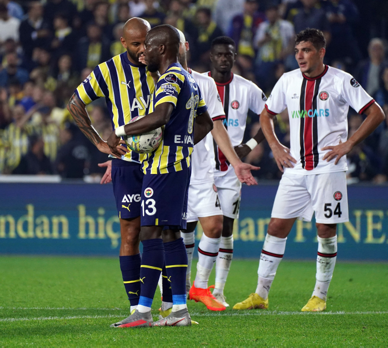 Spor yazarları Fenerbahçe - Fatih Karagümrük karşılaşmasını değerlendirdi! Çılgın Jorge Jesus