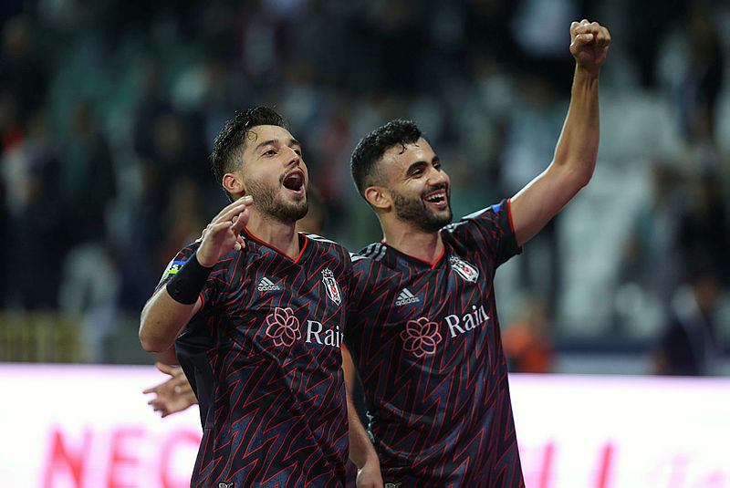 Beşiktaş’ta stoper problemi! Trabzonspor’a karşı kim oynayacak?