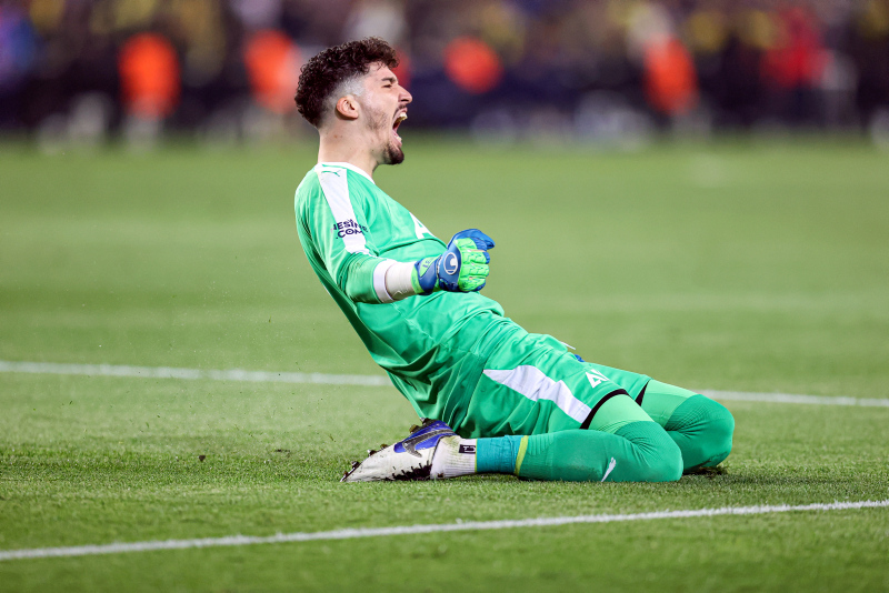 FENERBAHÇE HABERLERİ - F.Bahçe Altay ile nikah tazeliyor! İşte sözleşme detayları...