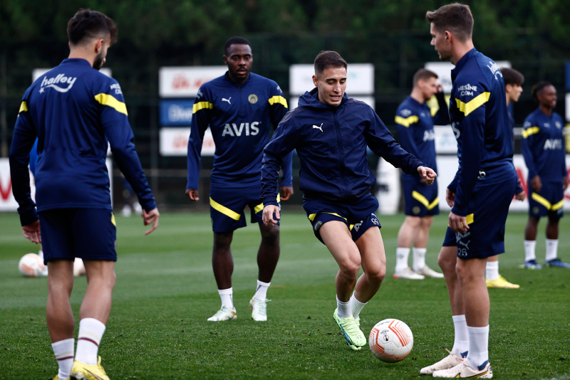 Fenerbahçe turu garantilemek istiyor! İşte Jorge Jesus’un AEK Larnaca maçı 11’i