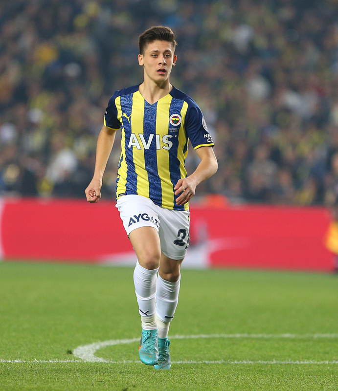 Fenerbahçe’yi korkutan transfer gelişmesi! Arda Güler...