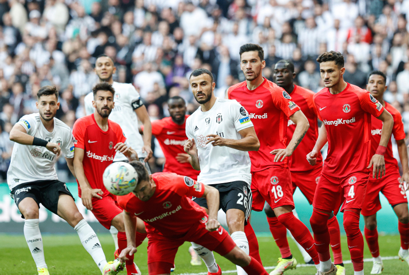 Spor yazarları Beşiktaş - Ümraniyespor maçını yorumladı!