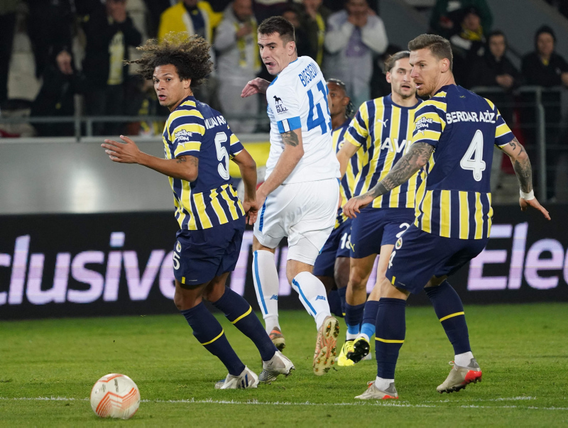 Fenerbahçe’nin UEFA Avrupa Ligi’ndeki muhtemel rakipleri belli oldu!