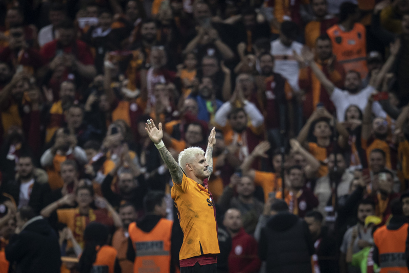 Galatasaraylı Icardi Beşiktaş derbisinin ardından dünya basınının manşetlerinde!