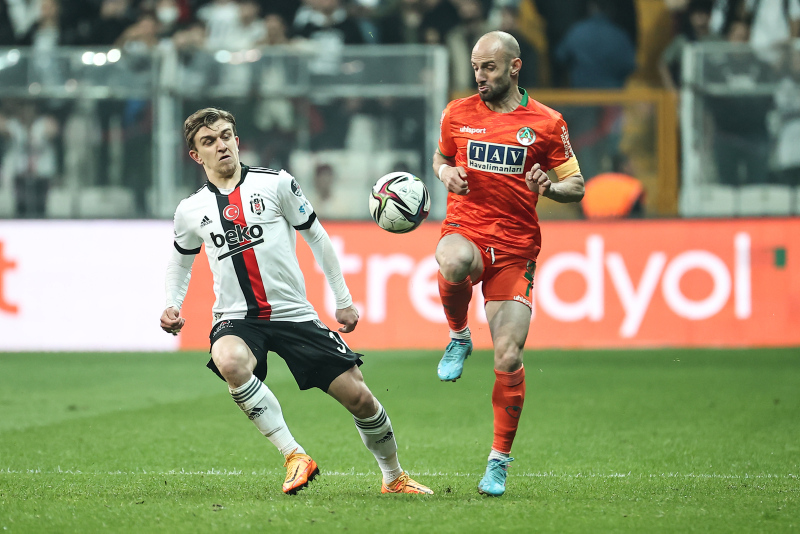 Beşiktaş, Galatasaray ve Trabzonspor Rıdvan Yılmaz transferinde karşı karşıya!