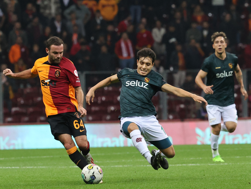 Spor yazarları Galatasaray-Ofspor maçını yorumladı!