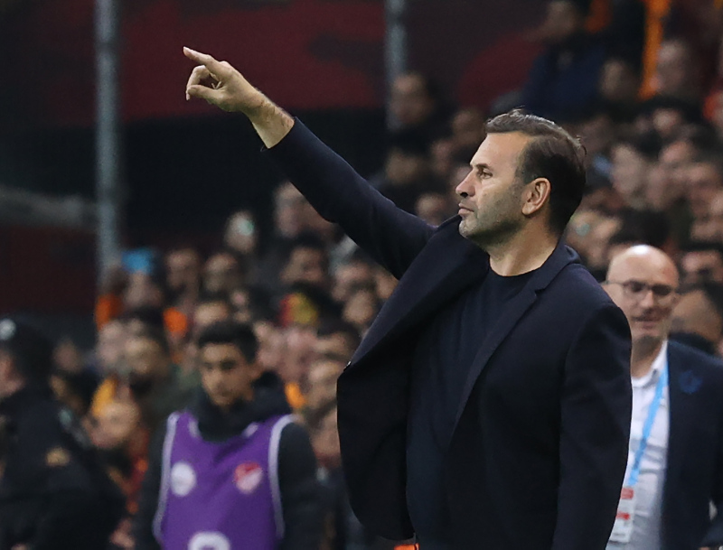 TRANSFER HABERİ: Halil Dervişoğlu’dan Galatasaray’a yeşil ışık!