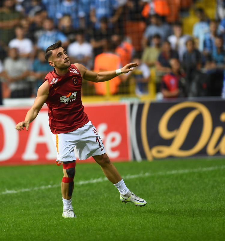 Galatasaray’da Yunus Akgün’e sürpriz talip!