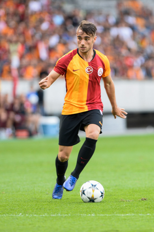 Galatasaray’da Yunus Akgün’e sürpriz talip!