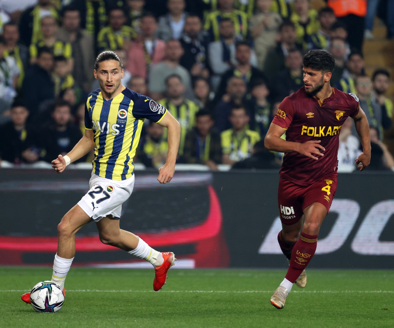 Fenerbahçe’de Crespo’ya dev talip! O rakam dudak uçuklattı