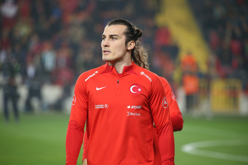 TRANSFER HABERİ: Çağlar Söyüncü imzayı atıyor! Fenerbahçe...