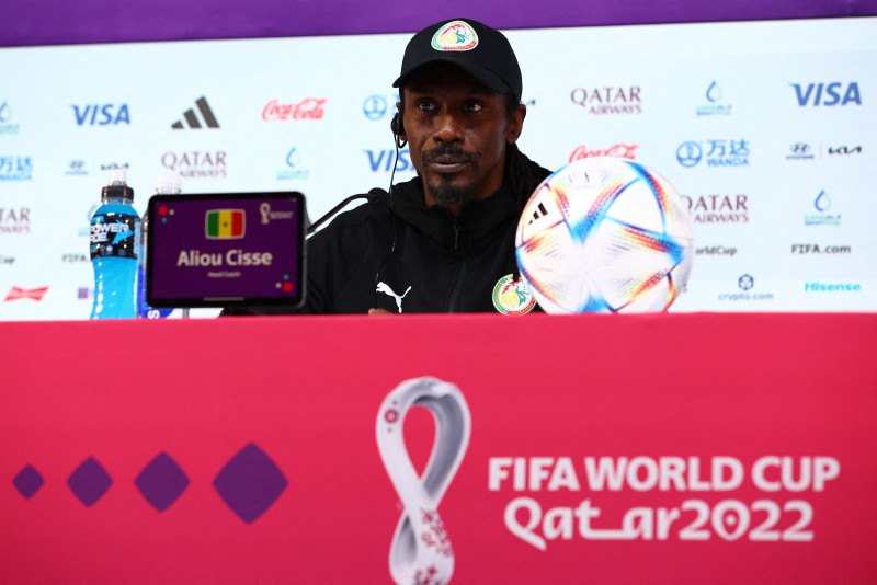 Senegal Teknik Direktörü Aliou Cisse’nin yürek burkan hikayesi! Ailesini kazada kaybetti ama...