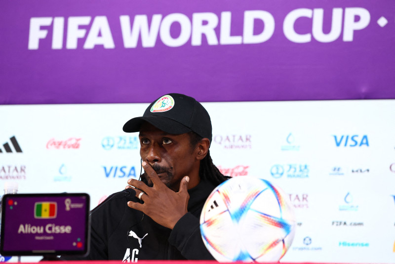 Senegal Teknik Direktörü Aliou Cisse’nin yürek burkan hikayesi! Ailesini kazada kaybetti ama...