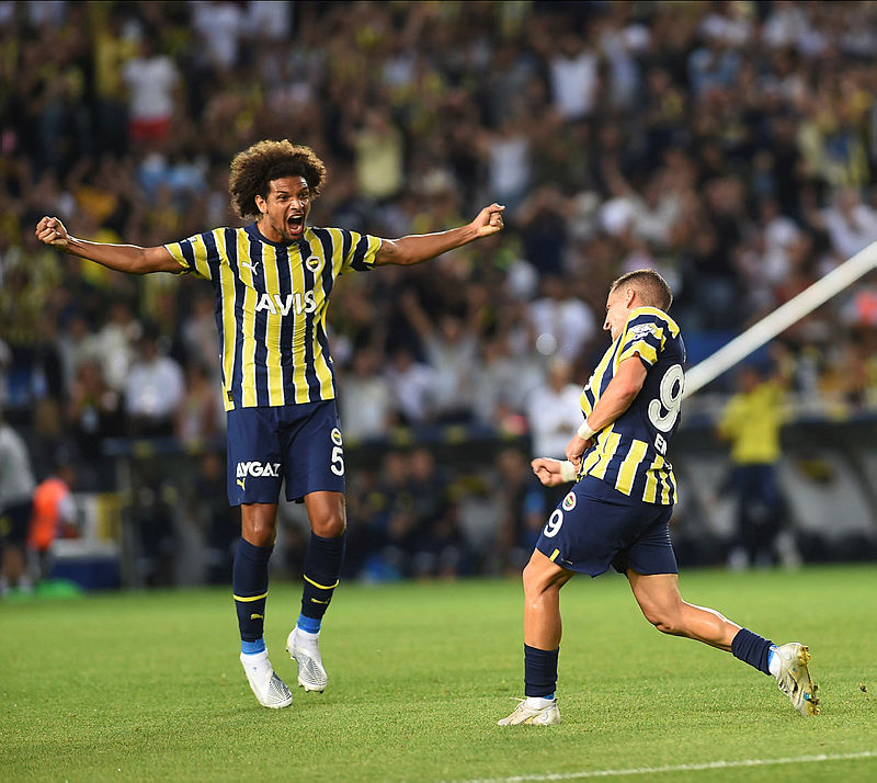 Fenerbahçe’de Willian Arao’dan Galatasaray itirafı!