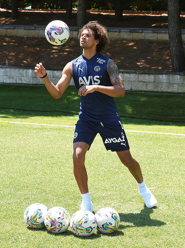 Fenerbahçe’de Willian Arao’dan Galatasaray itirafı!