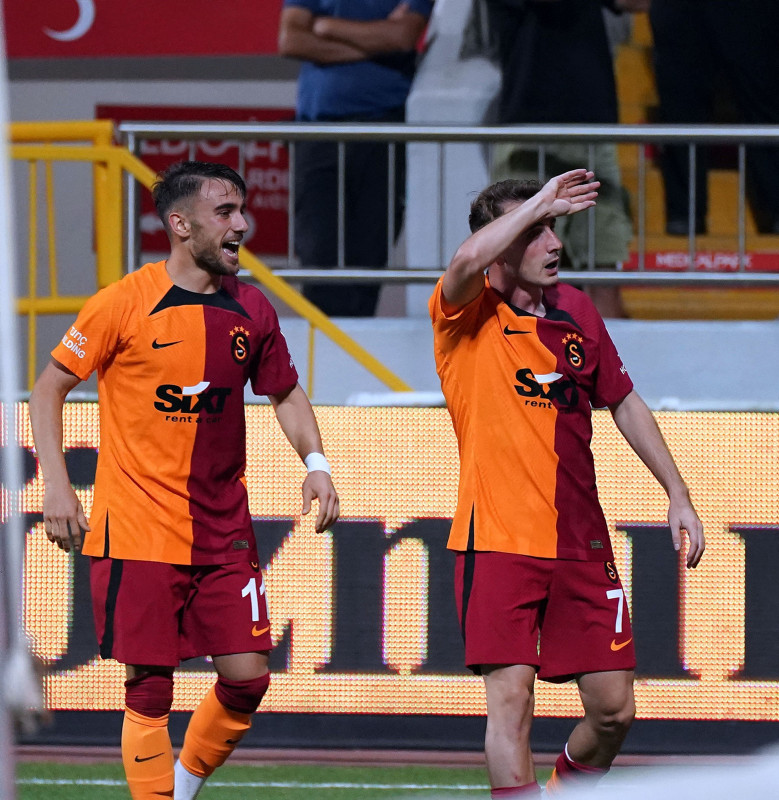 GALATASARAY TRANSFER HABERİ: Olay Yunus Akgün iddiası! Menajeri Süper Lig deviyle görüştü