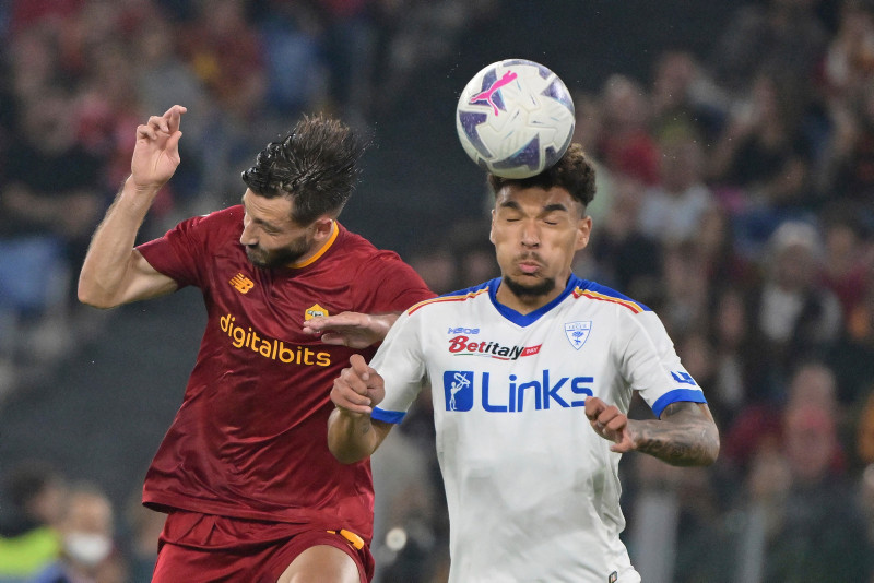 GALATASARAY HABERLERİ | Cimbom aradığı ismi Roma’da buldu! Kanayan yarayı durduracak