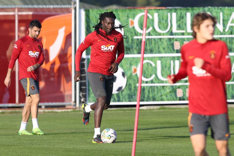 Galatasaray’da beklenmedik Bafetimbi Gomis gelişmesi! Ayrılık...