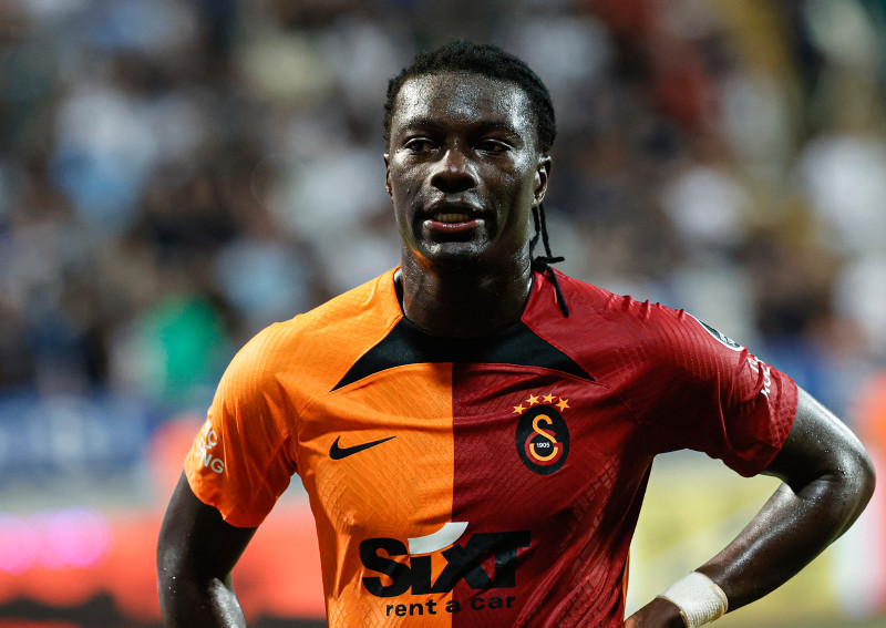 Galatasaray’da beklenmedik Bafetimbi Gomis gelişmesi! Ayrılık...