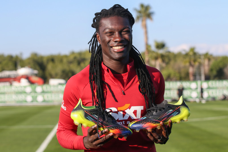 Galatasaray’da beklenmedik Bafetimbi Gomis gelişmesi! Ayrılık...