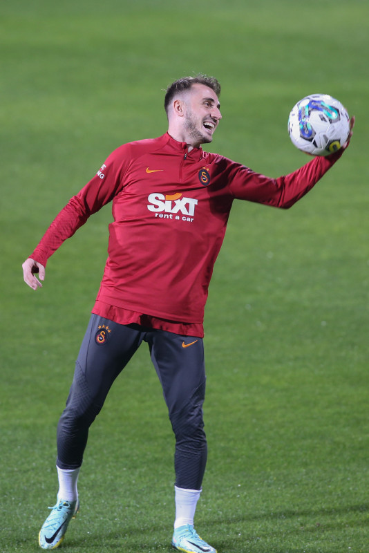Galatasaray’da Kerem Aktürkoğlu’dan transfer sözleri! Hedeflerim var