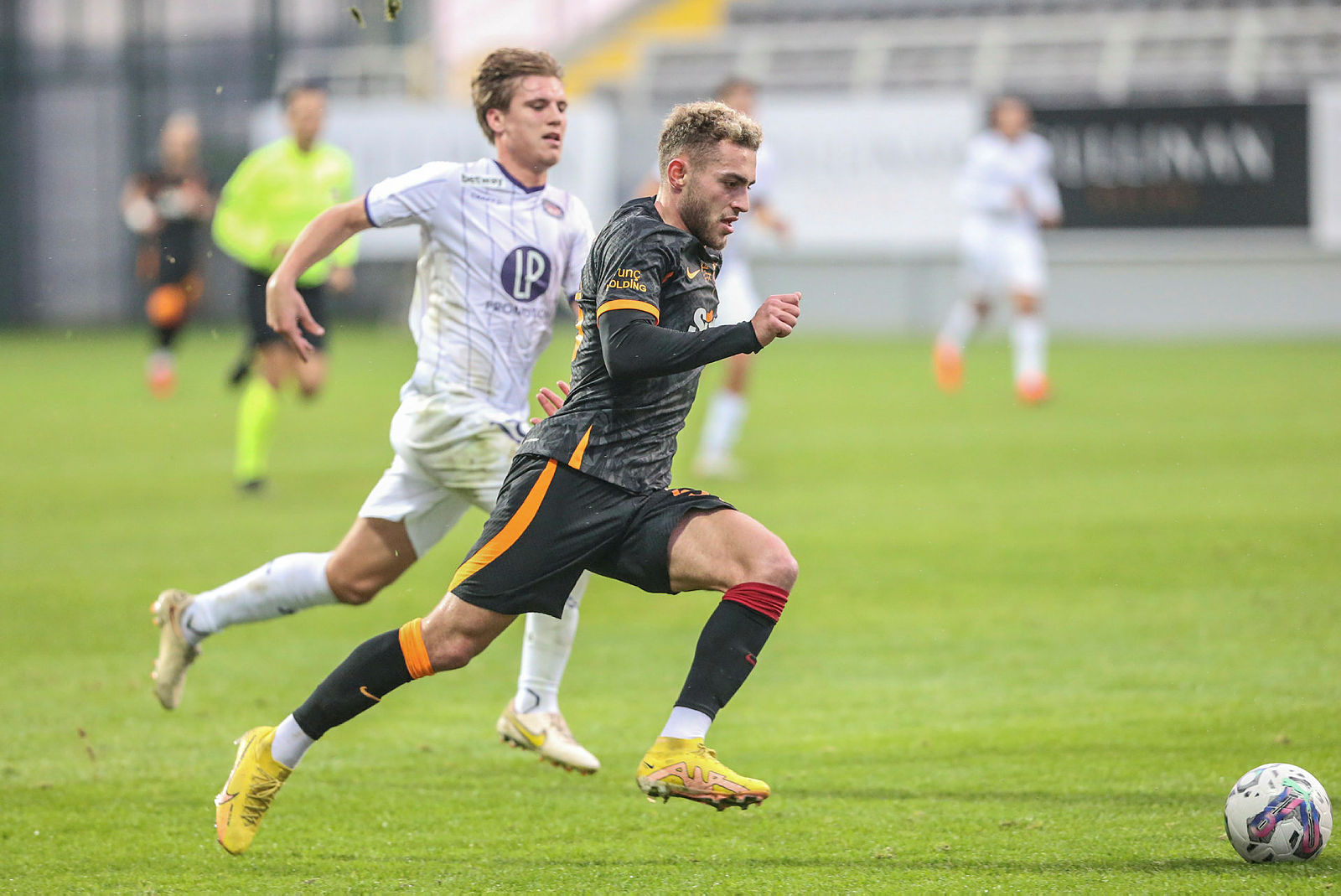 Galatasaray’a transferde üzücü haber! Marcelo ve Van Aanholt...