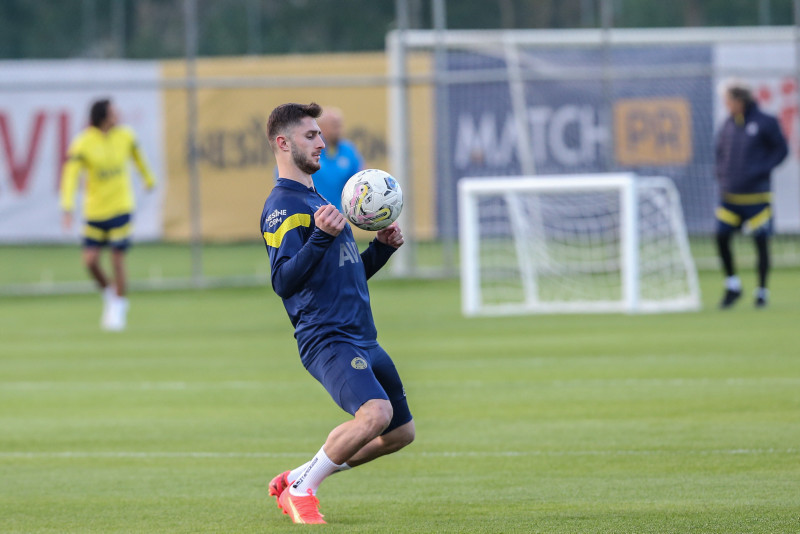 FENERBAHÇE HABERLERİ: Tolgay Arslan’dan Arda Güler, Ferdi Kadıoğlu ve İsmail Yüksek’e transfer tavsiyesi!