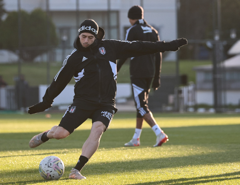 Beşiktaş’ta Demir Ege Tıknaz 2026 Dünya Kupası yıldız adayları arasına girdi!