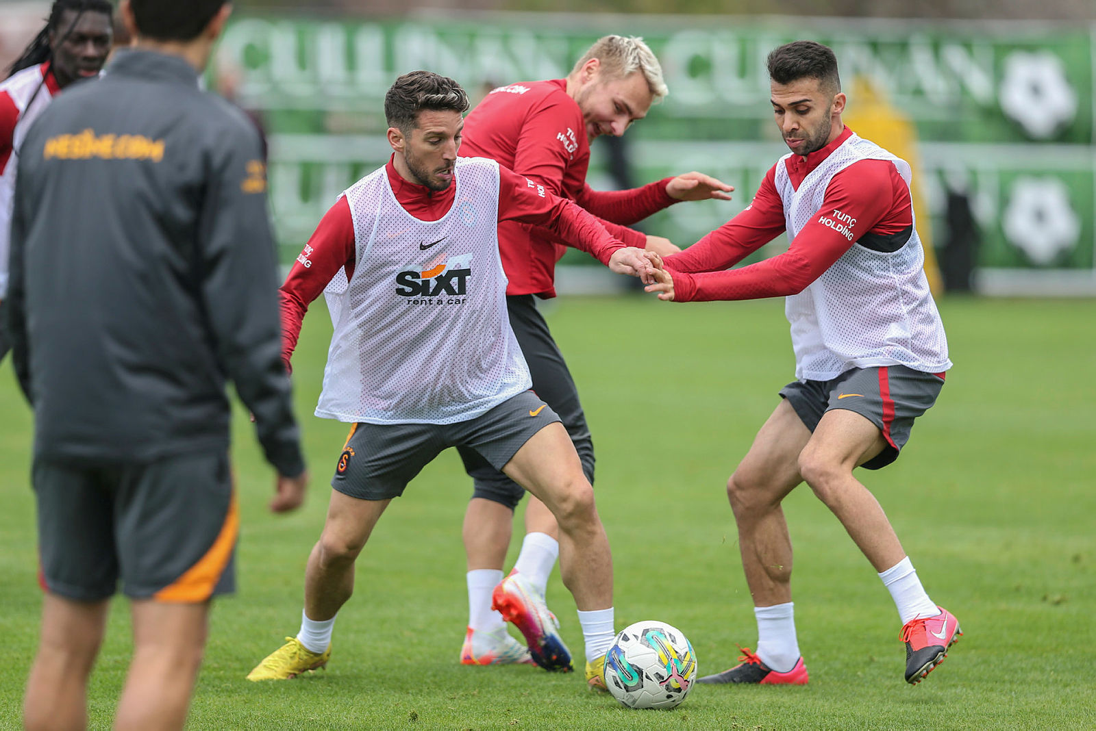GALATASARAY TRANSFER HABERLERİ - Ülkesinden talip var! Dries Mertens için harekete geçtiler