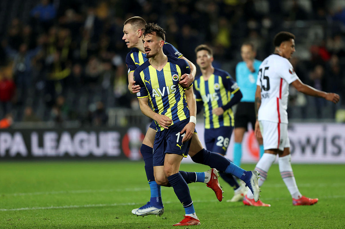 Fenerbahçe’de Mergim Berisha paylaşılamıyor!