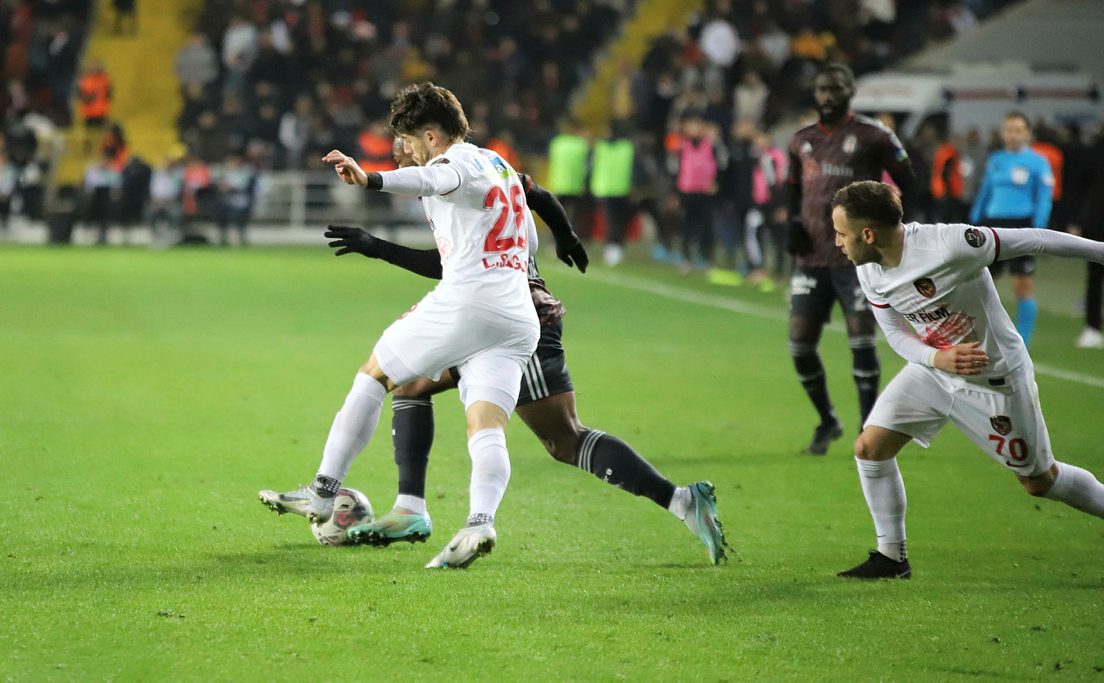 Spor yazarları Gaziantep FK-Beşiktaş maçını yorumladı!