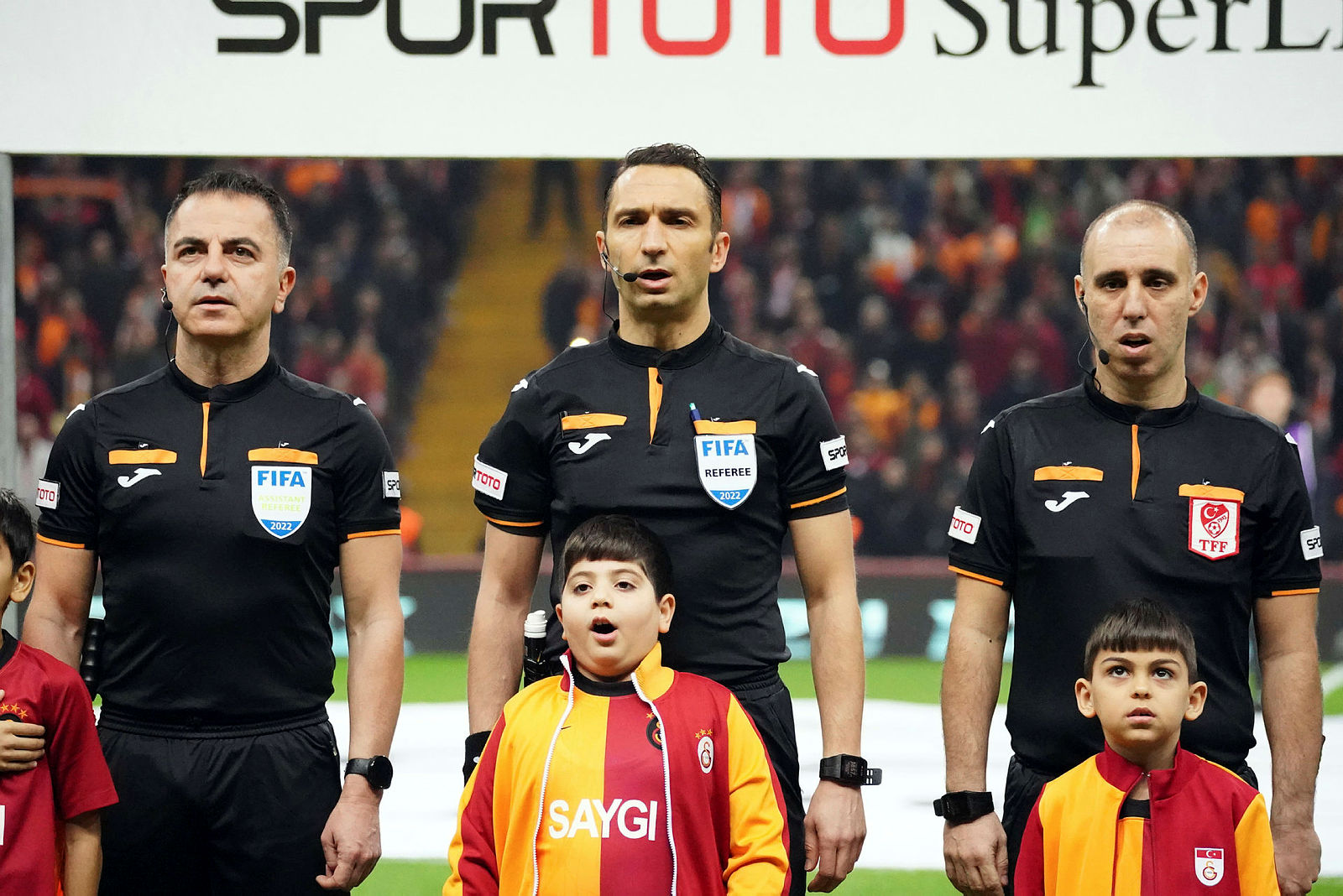 Spor yazarları Galatasaray-İstanbulspor karşılaşmasını değerlendirdi!