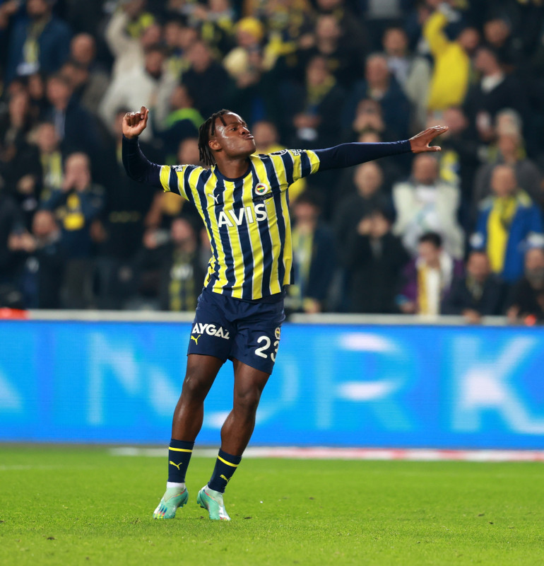 FENERBAHÇE HABERLERİ - Ahmet Çakar’dan övgü dolu sözler! Presi acımasızdı