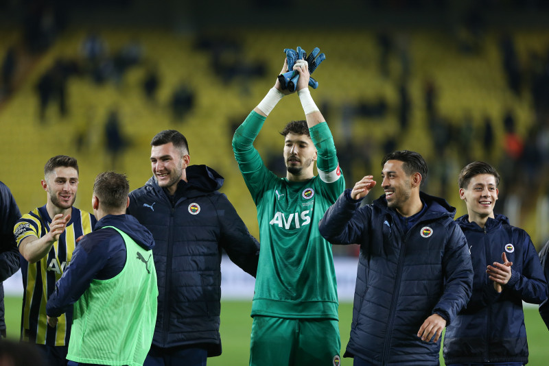 FENERBAHÇE HABERLERİ - Ahmet Çakar’dan övgü dolu sözler! Presi acımasızdı