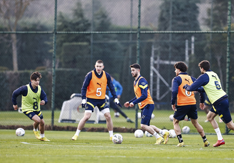 Fenerbahçeli yıldıza Borussia Dortmund kancası!