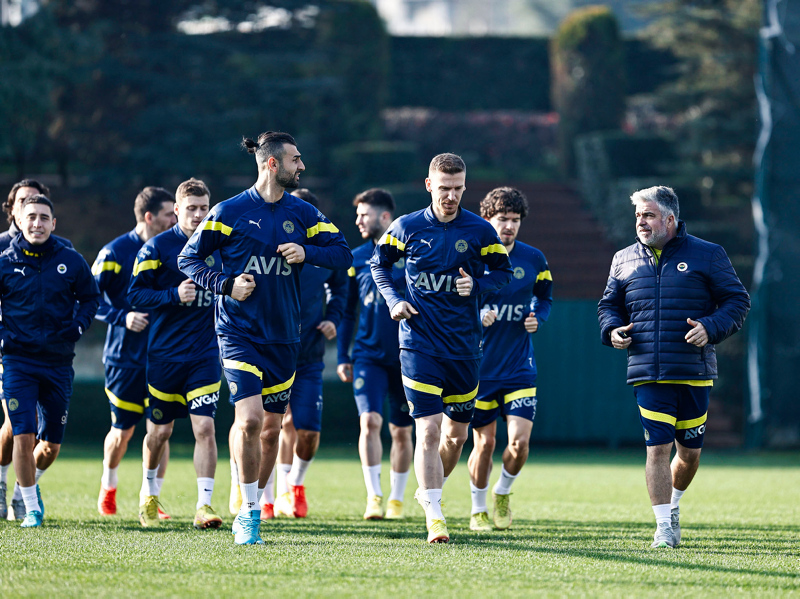 FENERBAHÇE HABERLERİ - Jorge Jesus’tan takıma uyarı! Derbi öncesi...