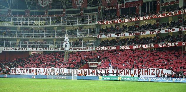Süper Lig’de taraftar ortalamaları açıklandı! İlk sıradaki takım...