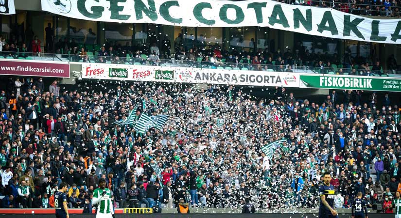 Süper Lig’de taraftar ortalamaları açıklandı! İlk sıradaki takım...
